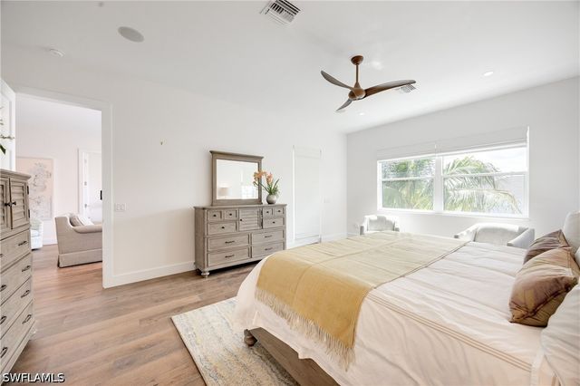 1571 Bonita LN, Naples, FL 34102