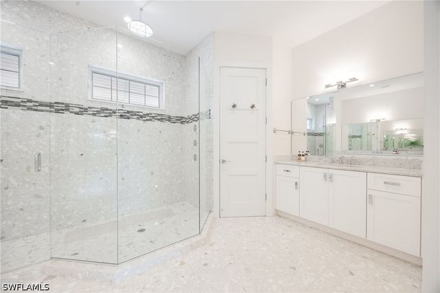 1571 Bonita LN, Naples, FL 34102