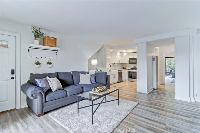 4570 Cove Dr A, Carlsbad, CA 92008