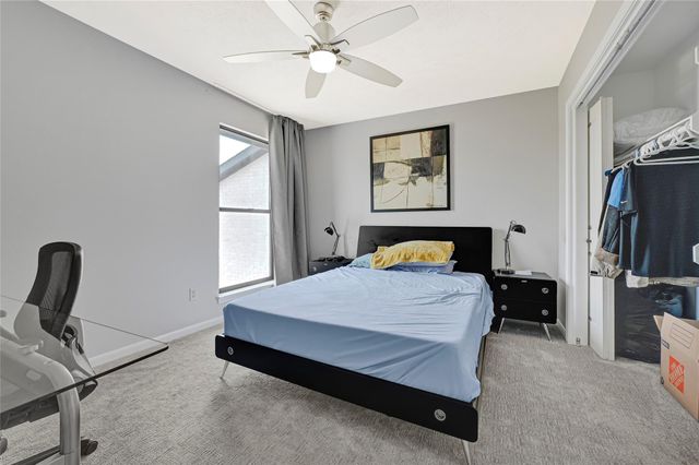 45 E Kitty Hawk Street, Richmond, TX 77406