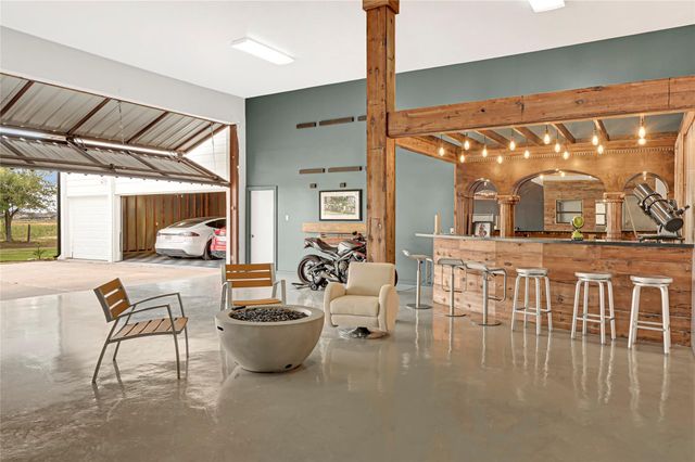 45 E Kitty Hawk Street, Richmond, TX 77406