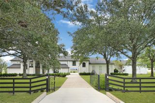 45 E Kitty Hawk Street, Richmond, TX 77406