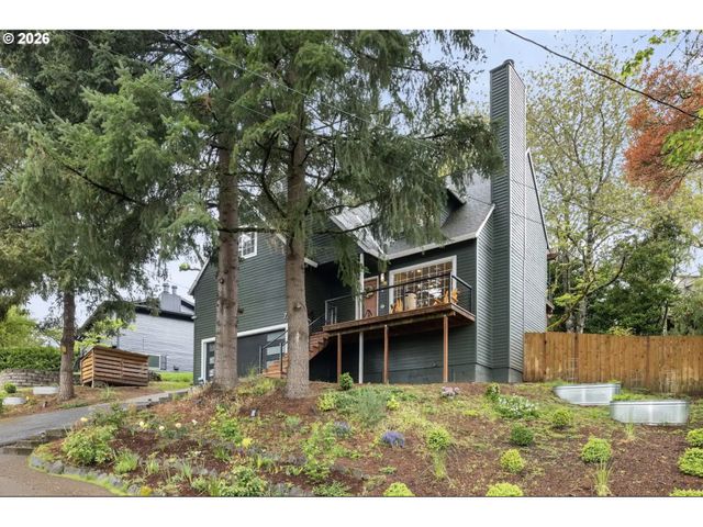 735 Sw CALDEW Dr, Portland, OR 97219