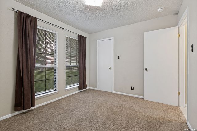 6991 Sunset Village, San Antonio, TX 78249
