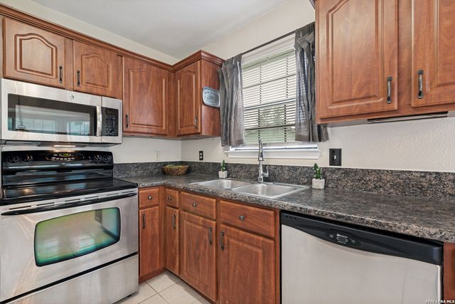 6991 Sunset Village, San Antonio, TX 78249