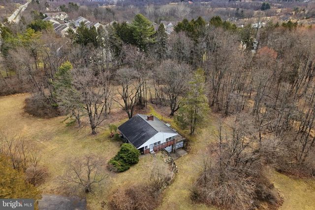 5345 W CHESTER PIKE, Newtown Square, PA 19073