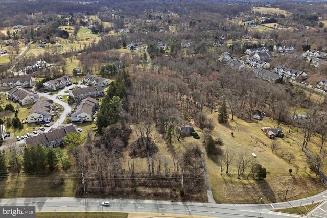 5345 W CHESTER PIKE, Newtown Square, PA 19073