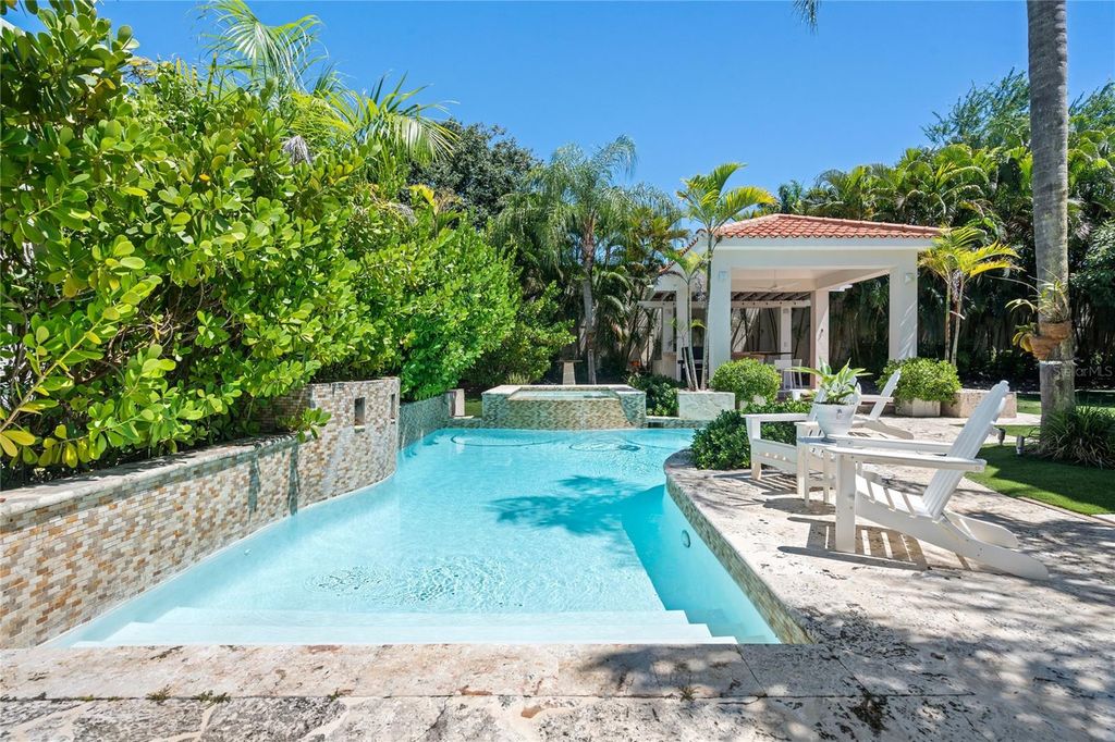 Image 19 of property listing at 388 DORADO BEACH EAST, Dorado, PR 00646