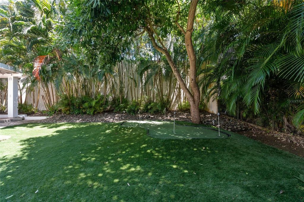 Image 7 of property listing at 388 DORADO BEACH EAST, Dorado, PR 00646