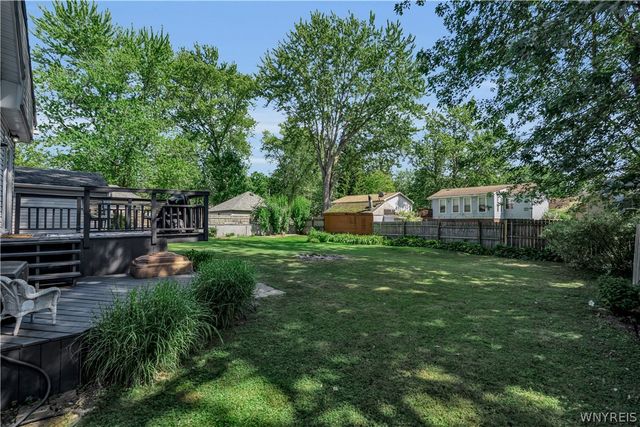 655 Sandy Avenue, Evans, NY 14006