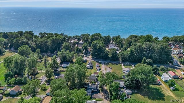 655 Sandy Avenue, Evans, NY 14006