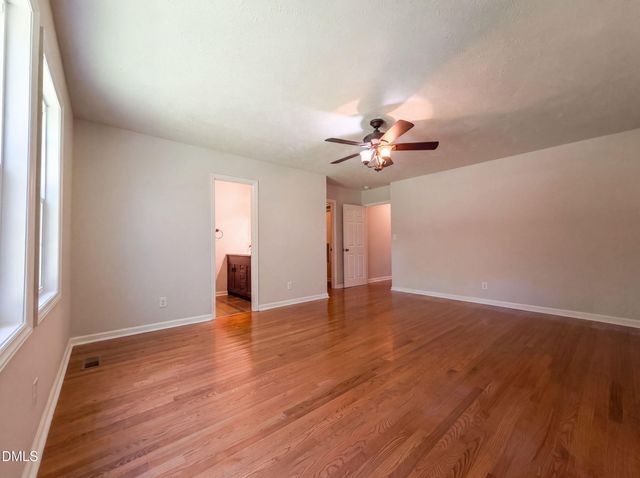 4060 Rosehill Road, Fayetteville, NC 28311