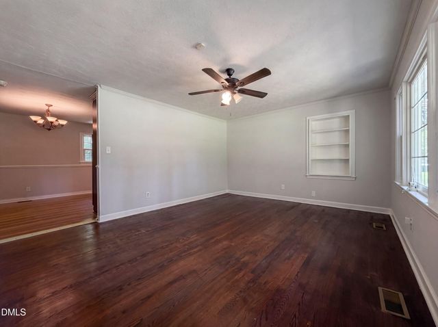 4060 Rosehill Road, Fayetteville, NC 28311