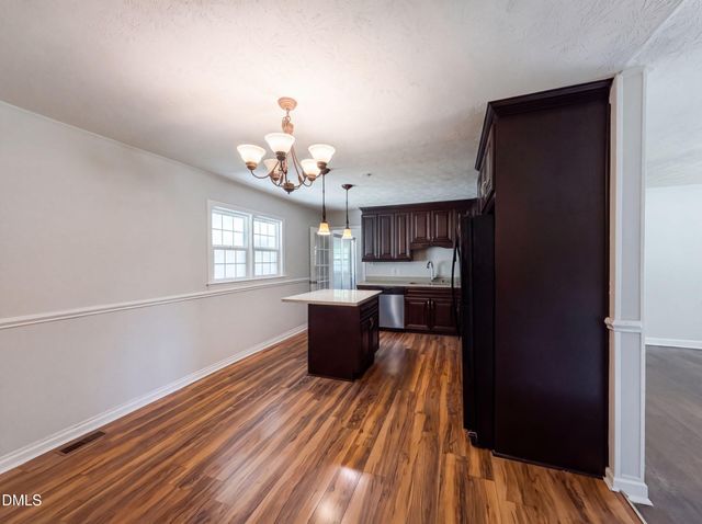 4060 Rosehill Road, Fayetteville, NC 28311