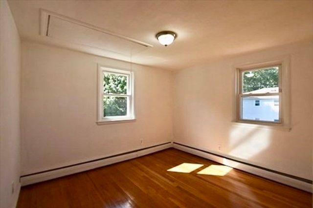 15 Jewett St, Quincy, MA 02169