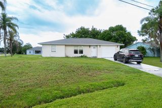 1886 SW Brisbane St, Port St Lucie, FL 34984