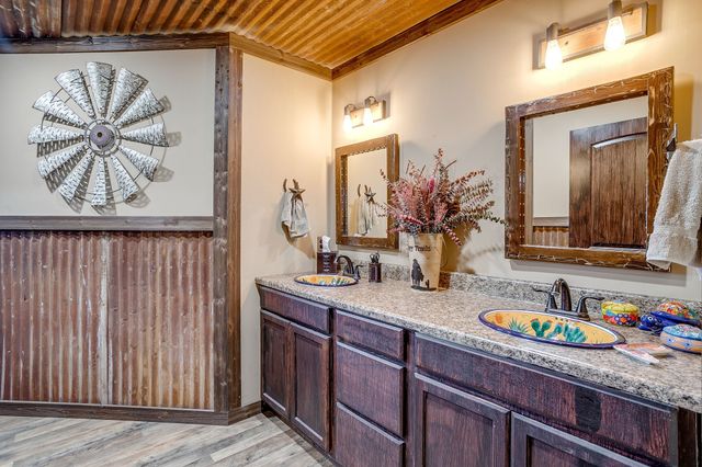 6550 Harkins Court, Tolar, TX 76476