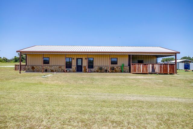 6550 Harkins Court, Tolar, TX 76476