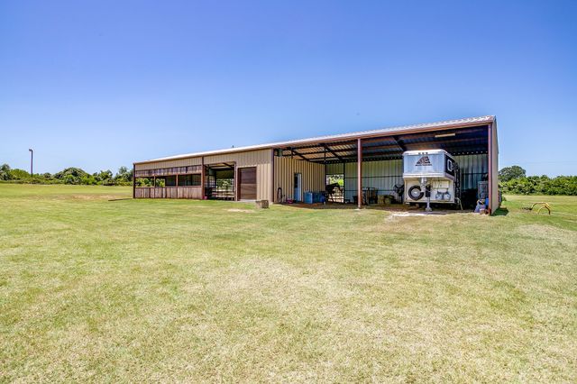 6550 Harkins Court, Tolar, TX 76476