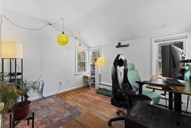 4 Crestwood Rd, Paxton, MA 01612