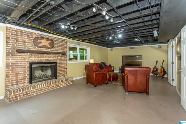 2652 BUCKBOARD ROAD, Birmingham, AL 35244