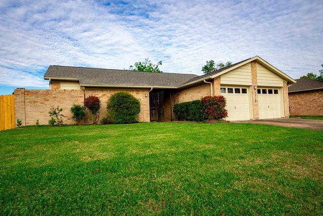 7310 Westbranch Drive, Houston, TX 77072
