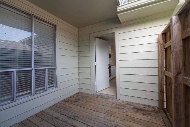 7310 Westbranch Drive, Houston, TX 77072