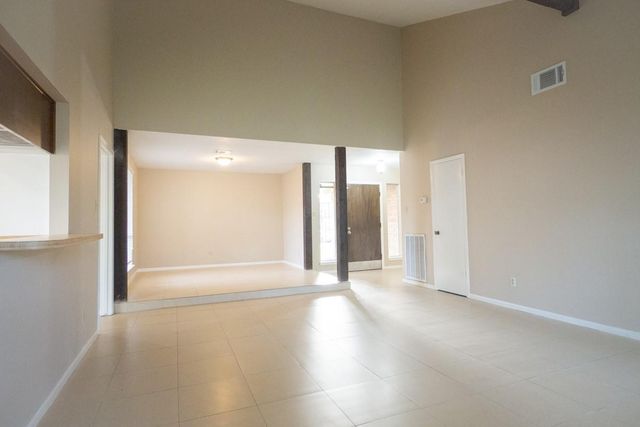 7310 Westbranch Drive, Houston, TX 77072