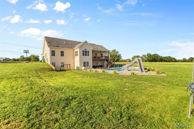 5230 Westmeyer Road, Farmington, MO 63640