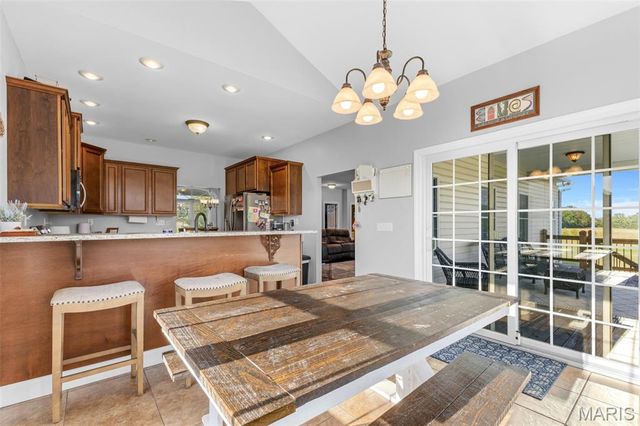 5230 Westmeyer Road, Farmington, MO 63640