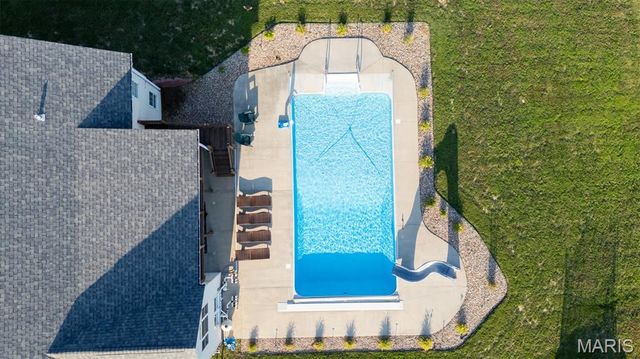 5230 Westmeyer Road, Farmington, MO 63640