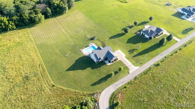 5230 Westmeyer Road, Farmington, MO 63640
