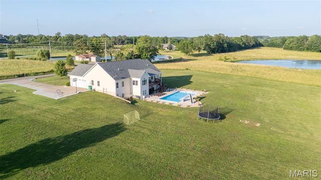 5230 Westmeyer Road, Farmington, MO 63640