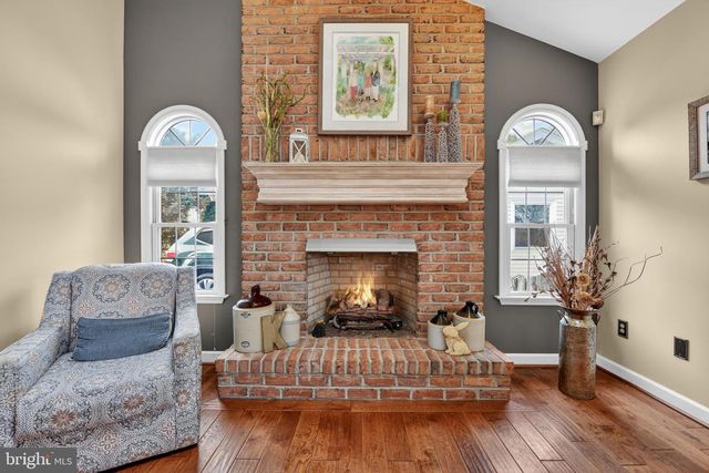 110 PENNSYLVANIA AVE, Sinking Spring, PA 19608