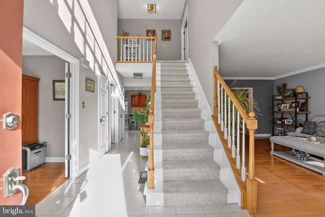 110 PENNSYLVANIA AVE, Sinking Spring, PA 19608