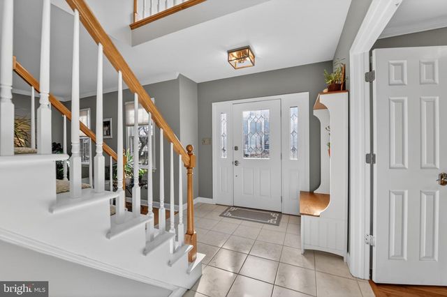 110 PENNSYLVANIA AVE, Sinking Spring, PA 19608