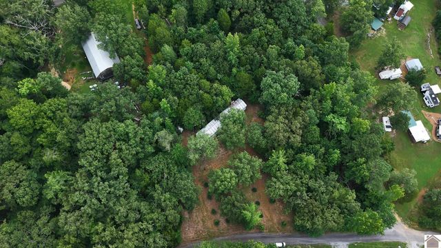 54 Spencer Dr, New Concord, KY 42076