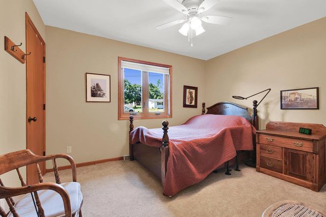 6050 Mill STREET, Burlington, WI 53105