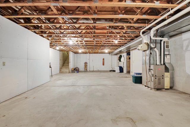 6050 Mill STREET, Burlington, WI 53105