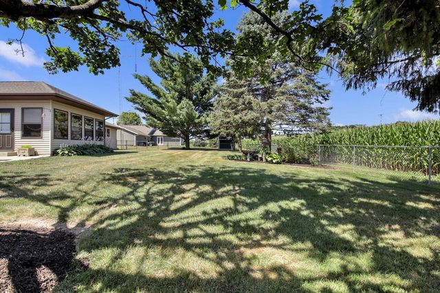 6050 Mill STREET, Burlington, WI 53105