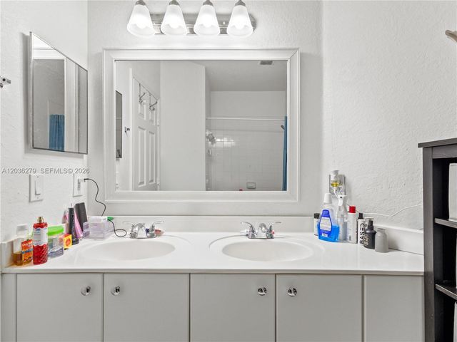 8128 NW 108th Court 8128, Doral, FL 33178