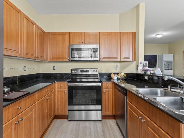8128 NW 108th Court 8128, Doral, FL 33178