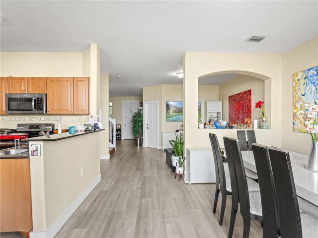 8128 NW 108th Court 8128, Doral, FL 33178