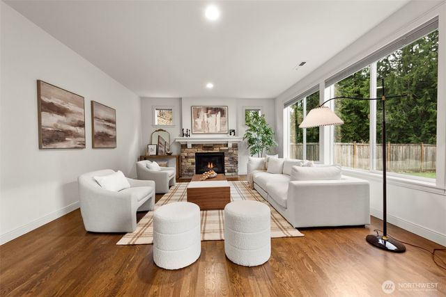 23671 NE 15th Place, Sammamish, WA 98074