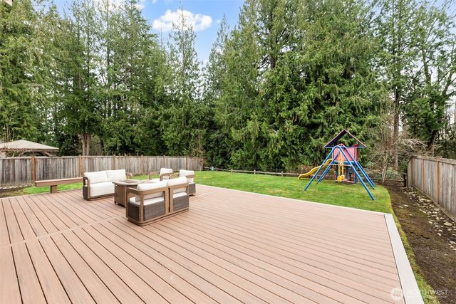 23671 NE 15th Place, Sammamish, WA 98074