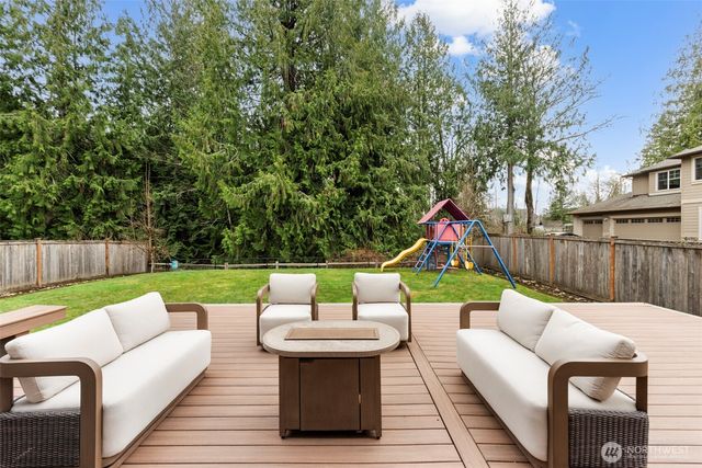 23671 NE 15th Place, Sammamish, WA 98074