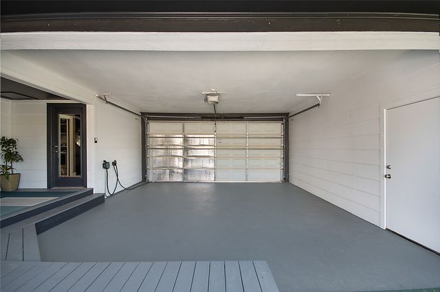 2144 Springhill Drive, Dallas, TX 75228