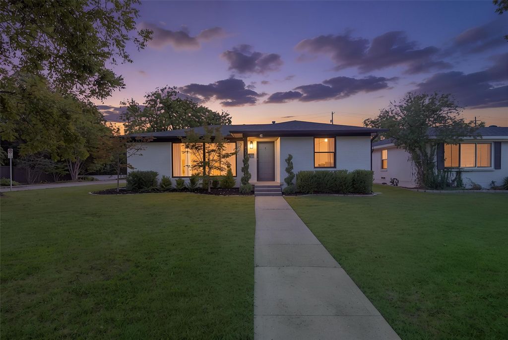 2144 Springhill Drive, Dallas, TX 75228