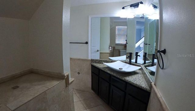 14321 MANDOLIN DR, Orlando, FL 32837