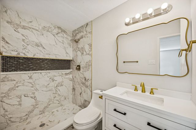 4208 Blackwillow Drive, Mesquite, TX 75150